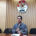 Tidak Kooperatif, KPK Ancam Beratkan Tuntutan Umar Samiun Tidak Kooperatif, KPK Ancam Beratkan Tuntutan Umar Samiun