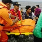 Satu Remaja Meninggal Akibat Tenggelam di Pantai Mandra Kolaka Satu Remaja Meninggal Akibat Tenggelam di Pantai Mandra Kolaka