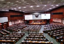 Rapat Paripurna DPR RI, Haerul Saleh Sampaikan Persoalan TKA dan Kenaikan Harga Cabai rapat-paripurna-dpr-ri-haerul-saleh-sampaikan-persoalan-tka-dan-kenaikan-harga-cabai