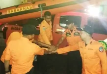 Nelayan Asal Batu Gong Hilang Saat Melaut tim-basarnas-saat-berangkat-dari-markasnya-untuk-mencari-seorang-nelayan