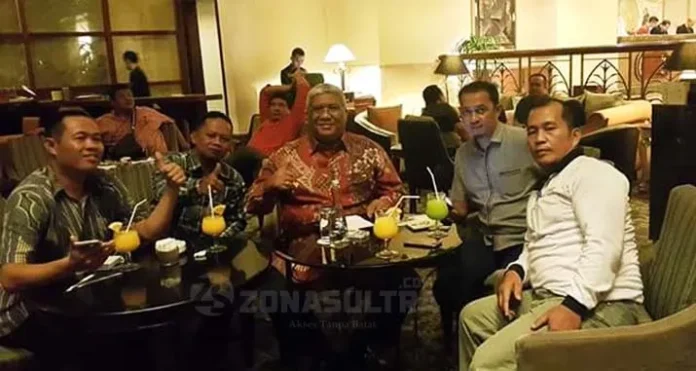 alimazi_zonasultra Ali Mazi Dukung Rasak-Haris, Ini Alasannya