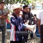 Masyarakat Datangi Kantor Camat Puwatu, Pertanyakan Dugaan Money Politik Tim ADP Masyarakat Datangi Kantor Camat Puwatu, Pertanyakan Dugaan Money Politik Tim ADP