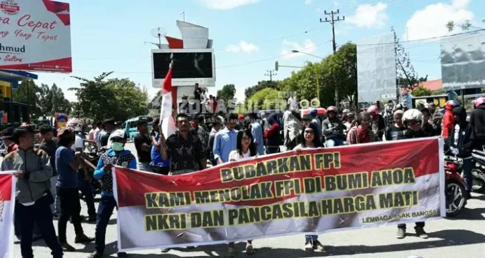 Kelompok Mahasiswa di Kendari Demo Tuntut Pembubaran FPI