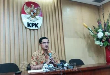 KPK : Jangan Sampai Suara Rakyat Dibeli KPK Datangi Kediaman Umar Samiun