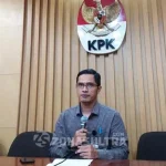 Jelang Putusan Praperadilan, KPK Agendakan Periksa Umar Samiun Hari Ini Tidak Kooperatif, KPK Ancam Beratkan Tuntutan Umar Samiun