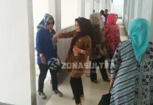 Tinjau Pembangunan Gedung Baru, Anggota DPRD Kendari Pilih Ruangan Masing-masing Tinjau Pembangunan Gedung Baru, Anggota DPRD Kendari Pilih Ruangan Masing-masing