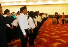 Panwaslih Kendari Lantik 520 Pengawas TPS pelantikan panwaslih tps