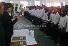 Panwaslu Lantik 314 PTPS Kolut Panwaslu Lantik 314 PTPS Kolut