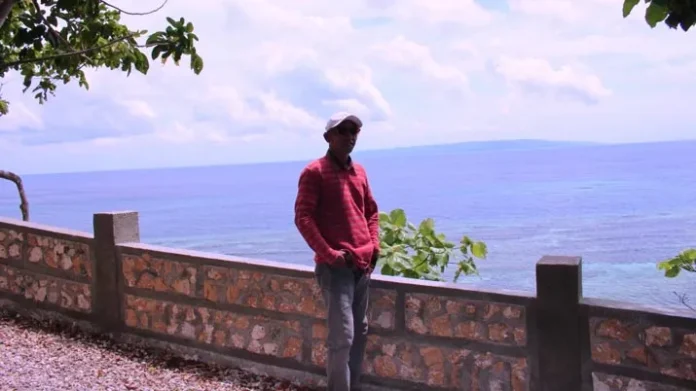 rahmat_desa_wakaktobi Kades di Wakatobi Sulap Hutan Menjadi Tempat Obyek Wisata