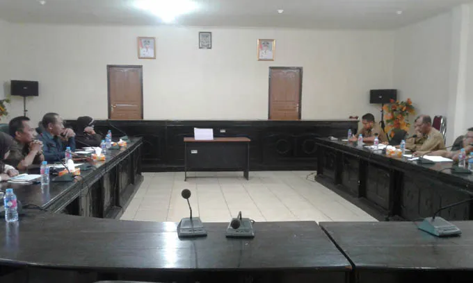 rapat paripurna DPRD Konut Minta Pemkab Perhatikan Nelayan