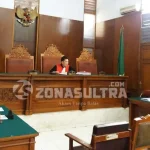 PN Jaksel Gelar Sidang Perdana Praperadilan Bupati Buton PN Jaksel Gelar Sidang Perdana Praperadilan Bupati Buton