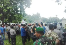 Saling Ejek, Dua Kubu Pendukung Paslon Bupati Mubar Bentrok Saling Ejek, Dua Kubu Pendukung Paslon Bupati Mubar Bentrok