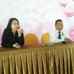 Yuk Rayakan Valentine di Hotel Clarion, Ada Berbagai Persembahan Spesial Lho! Front Office Manager Grand Clarion Hotel Kendari, Sehat Maruli dalam konferensi pers pada Senin (7/2/2017).
