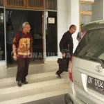 KPK Kembali Sambangi Kantor ESDM Sultra KPK Kembali Sambangi Kantor ESDM Sultra