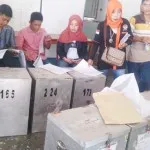 KPUD Kolut Siapkan Kuda Angkut Logistik Pilkada di Wilayah Pegunungan KPUD Kolut Siapkan Kuda Angkut Logistik Pilkada di Wilayah Pegunungan