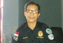 KPU Bombana Tunggu Putusan MK Terkait Hasil PSU Bombana Ketua KPU Bombana Arisman