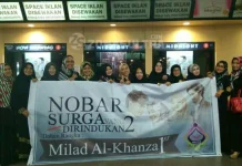 Rayakan Milad Pertama, Majelis Al Khanza Nobar Film SYTD 2 Rayakan Milad Pertama, Majelis Al Khanza Nobar Film SYTD 2