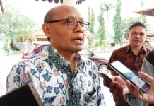 BI Akan Kembangkan Klaster Komoditas Kakao dan Ikan Isu Logo Palu Arit di Uang Rupiah, KPw BI Sultra: Itu Salah Besar
