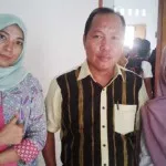 Nadar Kadis Pariwisata (tengah)