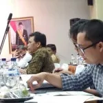 Nelson Simanjuntak (Baju Batik)