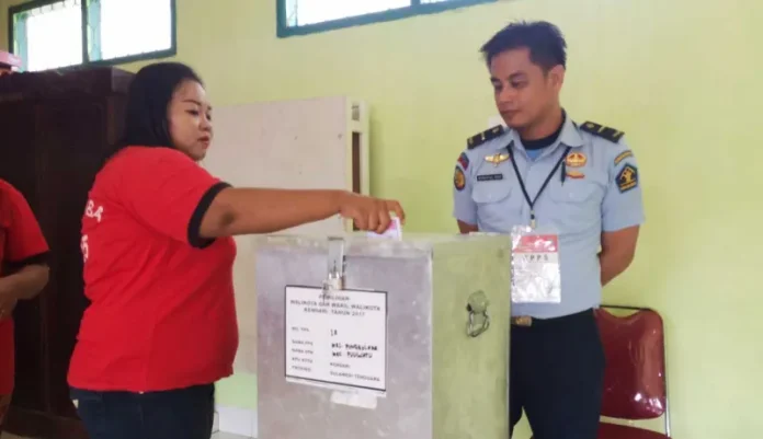 Sejumlah Pejabat Koruptor Tunaikan Hak Pilih di Rutan Kendari