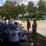 Tidak Lulus Bebas Tes, Ratusan Siswa SMKN 1 Pasarwajo Demo Tidak Lulus Bebas Tes, Ratusan Siswa SMKN 1 Pasarwajo Demo