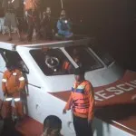Kapal Feri Rute Bajoe-Kolaka Kandas di Laut Bone Kapal Feri Rute Bajoe-Kolaka Kandas di Laut Bone