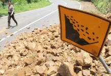 Waspada, Jalur Meluhu-Lasolo Rawan Longsor Ilustrasi longsor