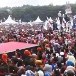 Puluhan Ribu Pendukung ADP-SUL Banjiri Benu-benua Puluhan Ribu Pendukung ADP-SUL Banjiri Benu-benua