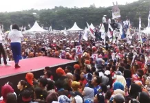 Puluhan Ribu Pendukung ADP-SUL Banjiri Benu-benua Puluhan Ribu Pendukung ADP-SUL Banjiri Benu-benua