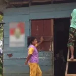 Akhirnya, 8 Rumah Warga Kampung Salo dan Mangga Dua Nikmati Listrik Gratis Akhirnya, 8 Rumah Warga Kampung Salo dan Mangga Dua Nikmati Listrik Gratis