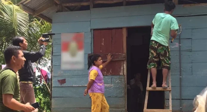 Akhirnya, 8 Rumah Warga Kampung Salo dan Mangga Dua Nikmati Listrik Gratis