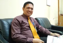 Jelang Pilkada, BI Perwakilan Sultra Himbau Masyarakat Waspada Terima Uang Deputi Kepala Perwakilan Bank Indonesia Bidang Manajemen Intern dan Sistem Pembayaran, LM Bachtiar Zaadi