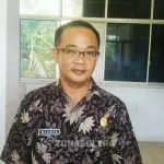 Siswa dan Guru Kedapatan Merokok di Lingkungan Sekolah Diberi Sanksi Tegas Kepala Dikmudora Kendari Makmur
