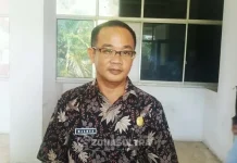 Siswa dan Guru Kedapatan Merokok di Lingkungan Sekolah Diberi Sanksi Tegas Kepala Dikmudora Kendari Makmur
