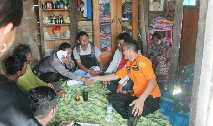 nelayan hilang Dua Nelayan Bapak Anak Yang Hilang Di Perairan Timur Wangi-Wangi Berhasil Ditemukan