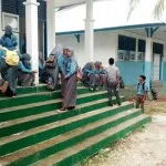 pemandangan di SMAN 2 Tomia paska Dualisme kepemimpinan. FOTO Istimewa (1)