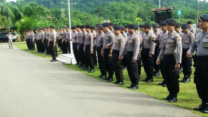 Kapolres Konawe Pimpin Langsung Apel Siaga Pengamanan Pilkades Serentak di Konut