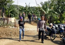 8 Tahanan Polres Bombana Menyoblos di TPS 6 Lameroro 8 Tahanan Polres Bombana Menyoblos di TPS 6 Lameroro