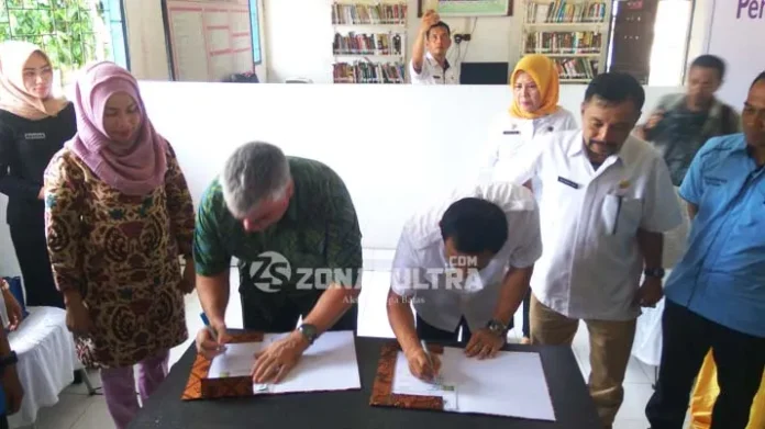 Cegah Resiko Bencana Alam, Pemda Konsel Tandatangan Mou dengan USAID