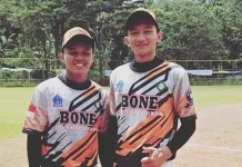 Dua Pesoftball Sultra Dipinjam Tim Bone Lucky Fidel dan Abriansyah Tri Saputra