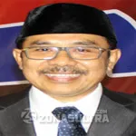 Bupati Wakatobi : Stop Eksploitasi Pasir Pantai Sekretaris daerah (Sekda) Kabupaten Wakatobi Muhammad Ilyas Abibu