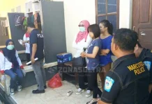 Berduaan di Kamar Kos, Sepasang Kekasih yang Terjaring Razia Positif Narkoba Berduaan di Kamar Kos, Sepasang Kekasih yang Terjaring Razia Positif Narkoba