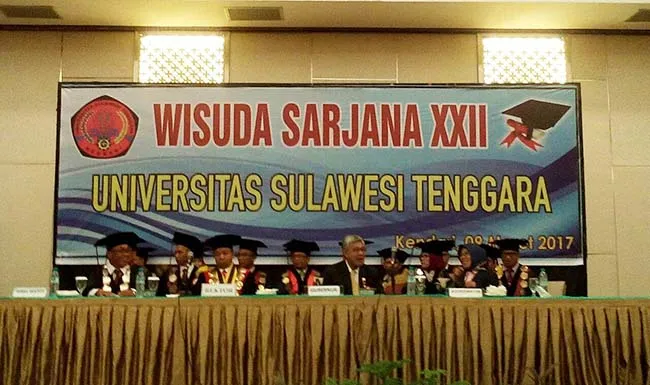 Wisuda_Unsultra_Sarjana_XXII Wisuda 280 Sarjana, Ini Pesan Rektor Unsultra