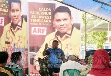 Abdul Rahman Farisi Deklarasikan Diri Maju di Pilgub Sultra Abdul Rahman Farisi Deklarasikan Diri Maju di Pilgub Sultra