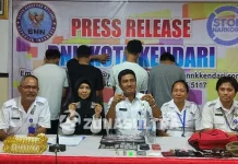 BNN Kendari Ringkus 4 Pengguna dan Pengedar Narkoba BNN Kendari Ringkus 4 Pengguna dan Pengedar Narkoba