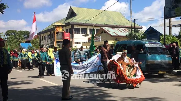 Alat Musik Gambus Muna Warnai Pawai Taaruf STQ 2017