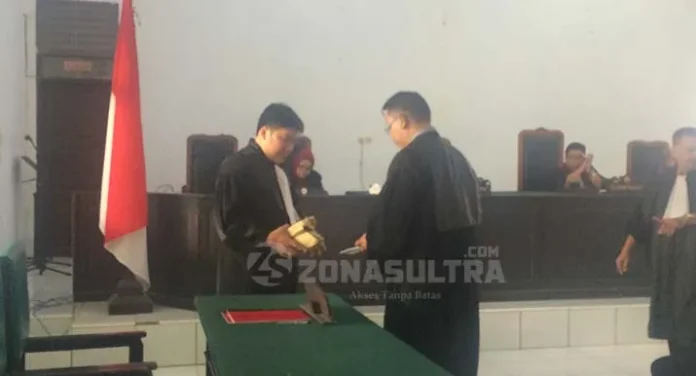 Hajaratul Aswad Terdakwa Kasus KPU Konawe Kembalikan Uang Pinjaman ke Jaksa