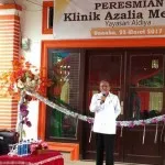 Resmikan Klinik Azalia, Sekda Konawe: Jangan Ada Persaingan Usaha Resmikan Klinik Azalia, Sekda Konawe: Jangan Ada Persaingan Usaha