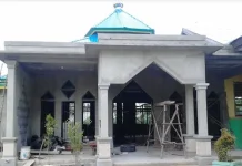 Guru dan Siswa MTS 2 Konawe Patungan Bangun Masjid Sekolah Guru dan Siswa MTS 2 Konawe Patungan Bangun Masjid Sekolah